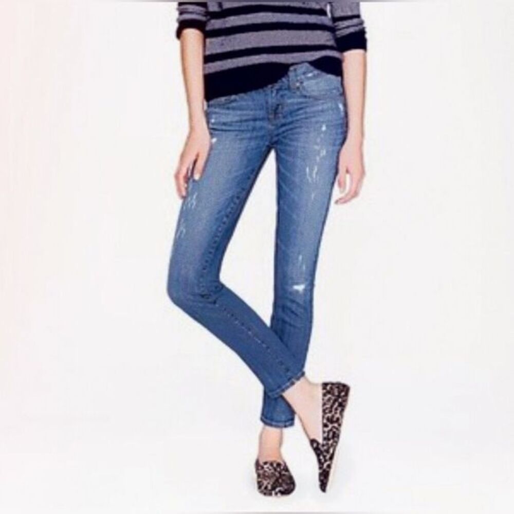 J. Crew Jeans 27 Midrise‎ Skinny Distressed!